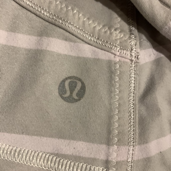 Lululemon Forme Jacket Cuffins Pop Stripe Heathered Dune / Barely Pink -size 10 - Picture 13 of 16
